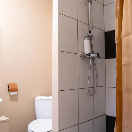 Le Jaude, T2 Rénové Centre I Wifi Confort Et Cosy