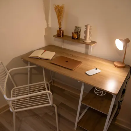 Appartement Le Jaude, T2 Rénové Centre I Wifi Confort Et Cosy *